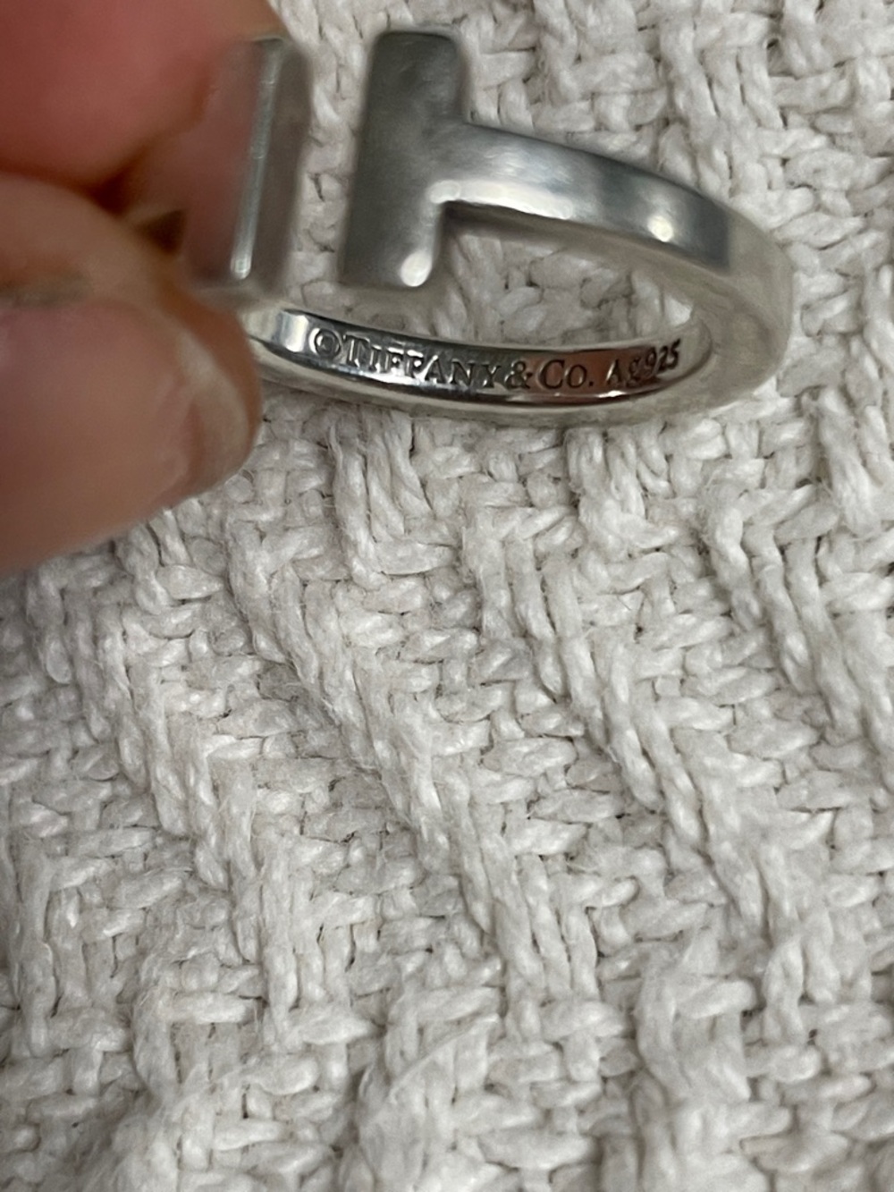 Tiffany Sterling Silver T-ring - authentic- great condition- size 7 - Picture 2 of 9